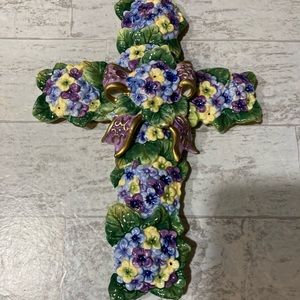Beautiful flowered cross
